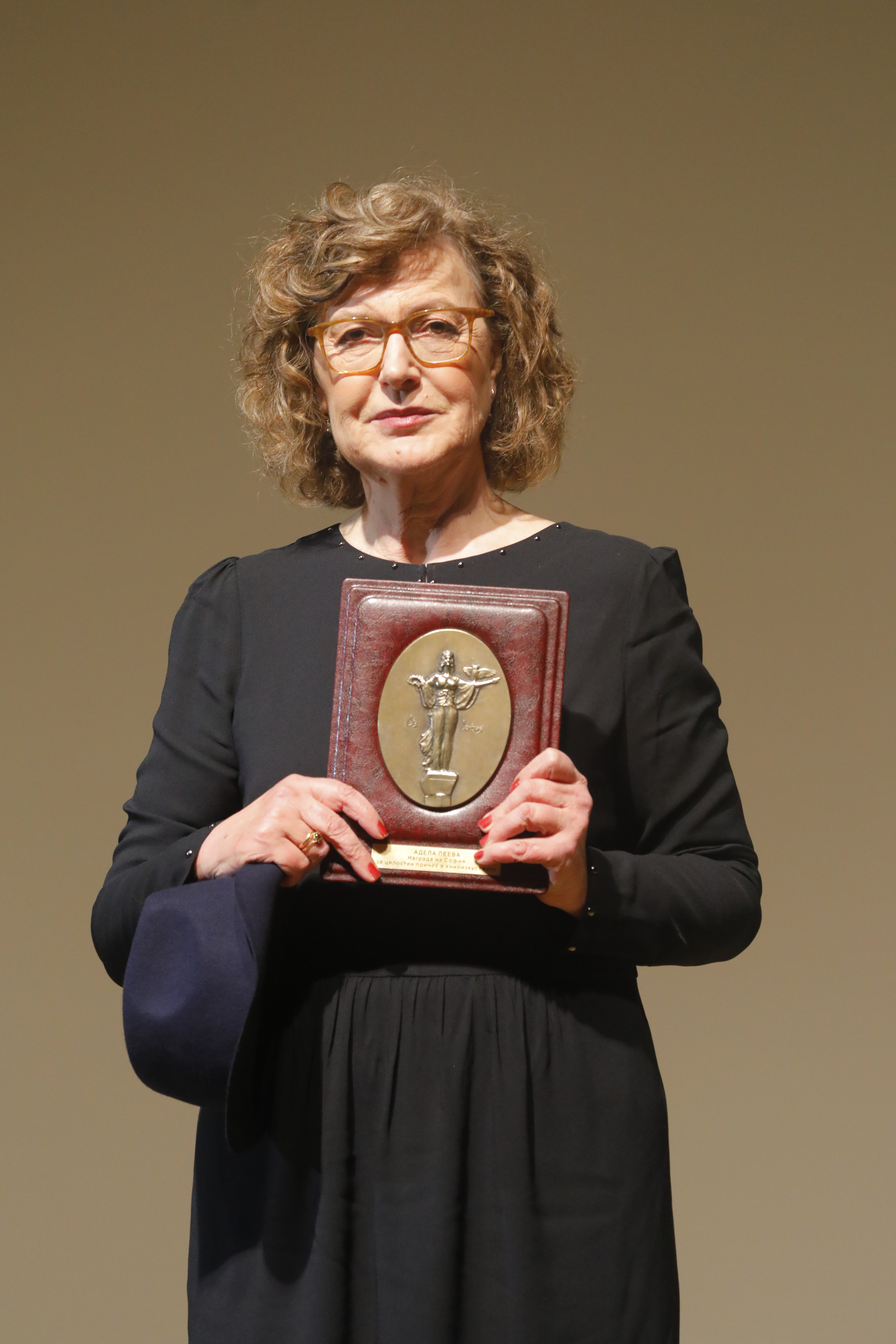 ����� �����